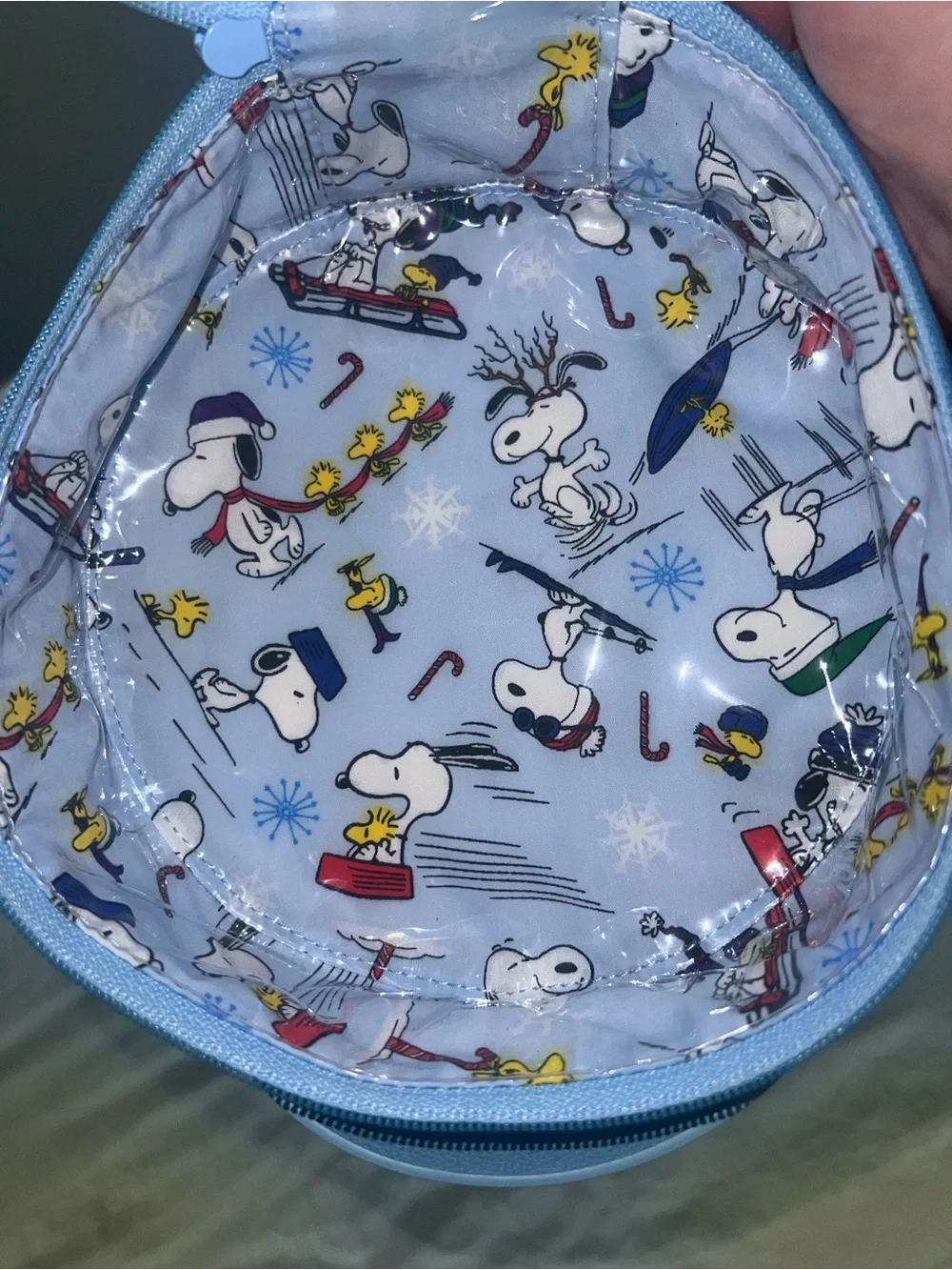Vera Bradley Peanuts Holiday Snoopy & Woodstock Round Pouch